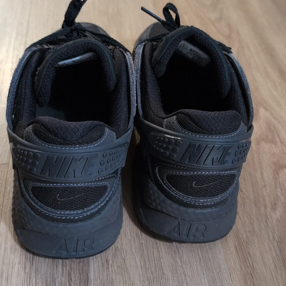 Nike Huarache - Triple Black Men's 9.5 - Picture 6 of 6